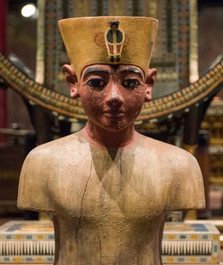 Tutankhamen boy